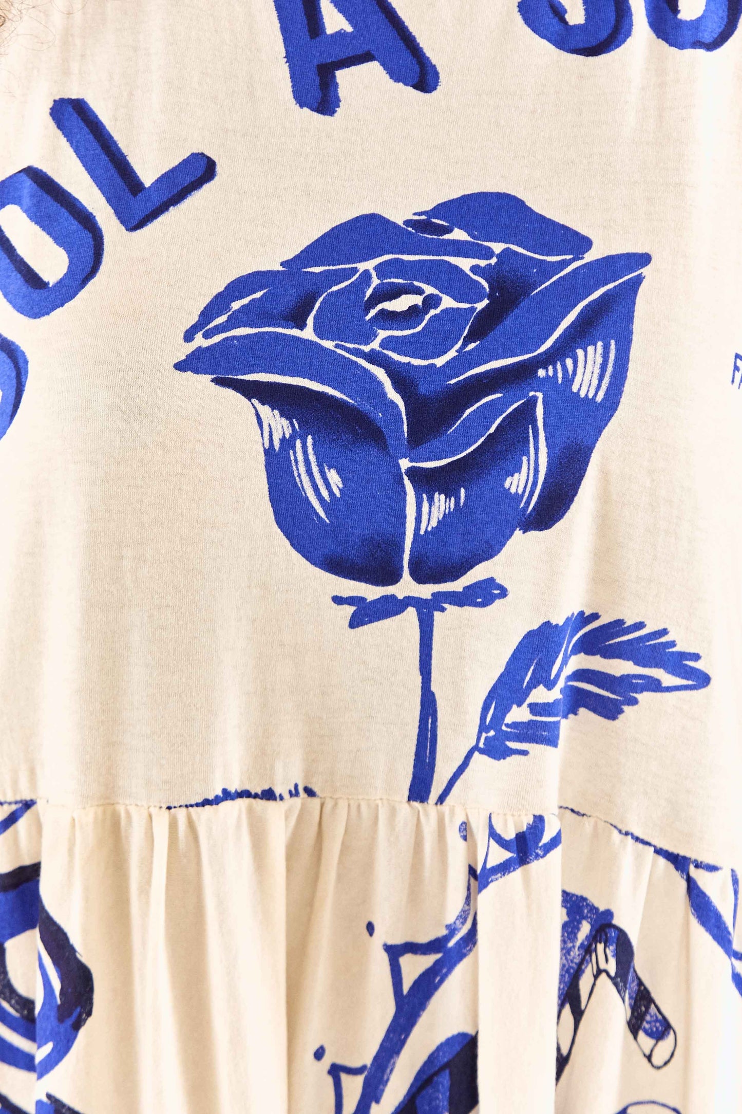 White Rainha Das Aguas T Shirt Dress