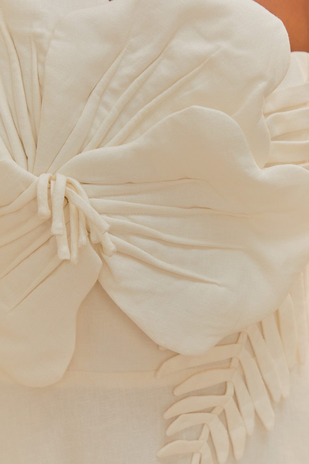 Off-White Garden LENZING™ ECOVERO™ Euroflax™ Midi Dress