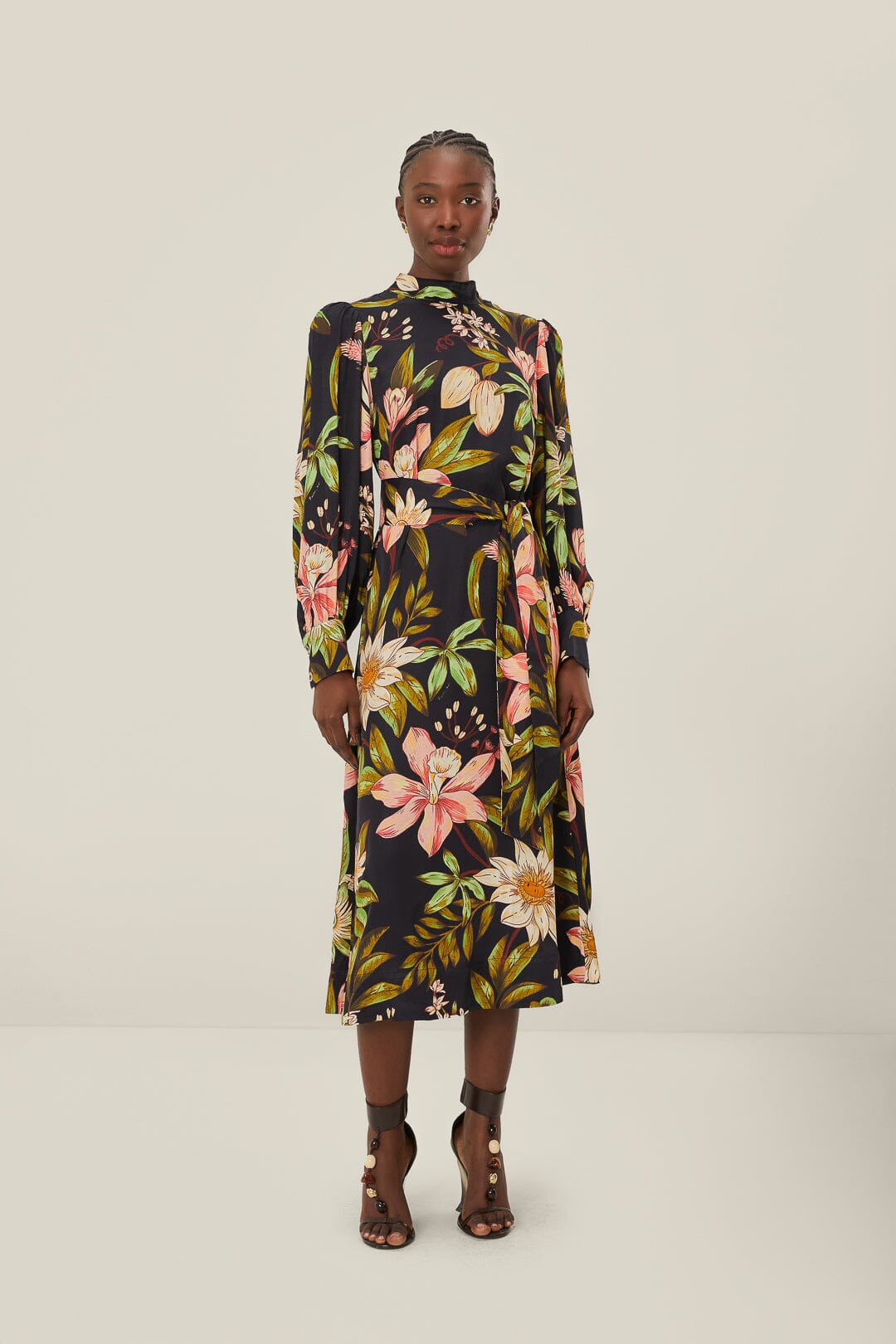 Farm Rio Black Surreal Flowers Midi Dress - Surreal Flowers Black Farm Rio Black Surreal Flowers Midi Dress - Surreal Flowers Black