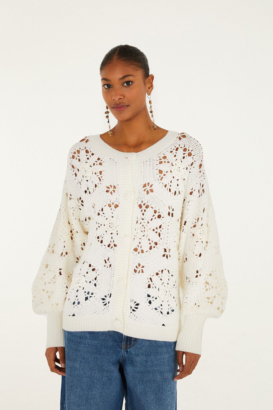 Off-White Crochet 3d Flower Knit Cardigan | FARM Rio