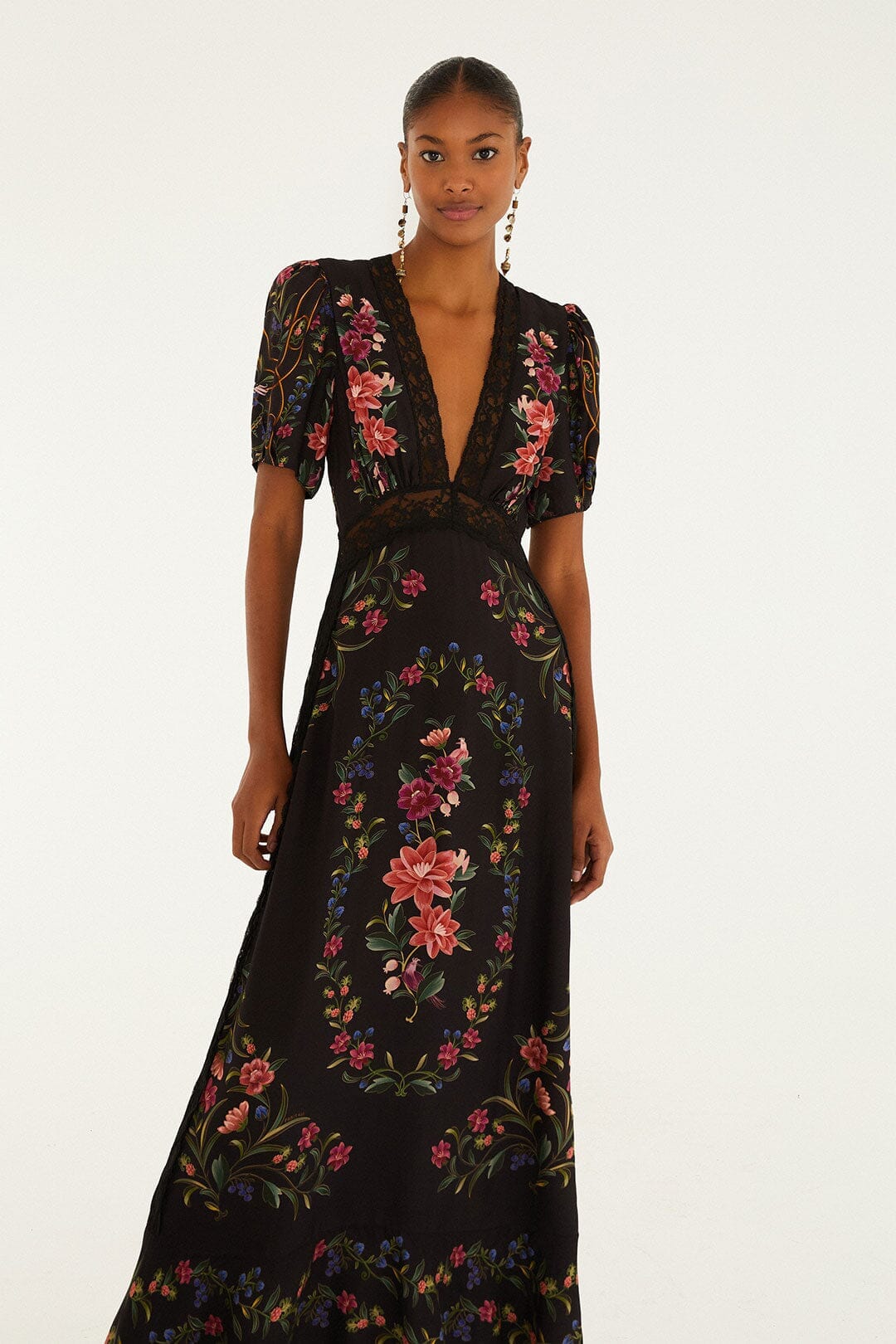 Farm Rio Belle Garden Lenzing Ecovero Viscose Maxi Dress - Belle Garden Black Farm Rio Belle Garden Lenzing Ecovero Viscose Maxi Dress - Belle Garden Black