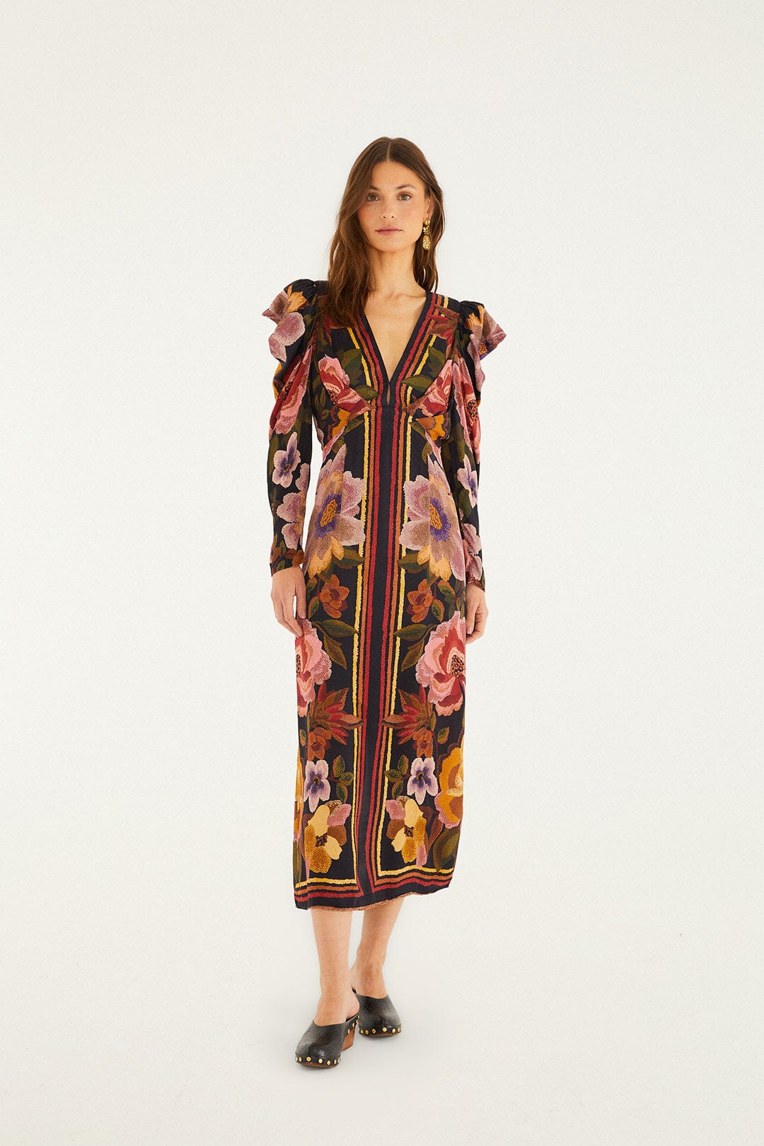 Black Chenille Flowers Lenzing  Ecovero  Viscose Midi Dress | FARM Rio