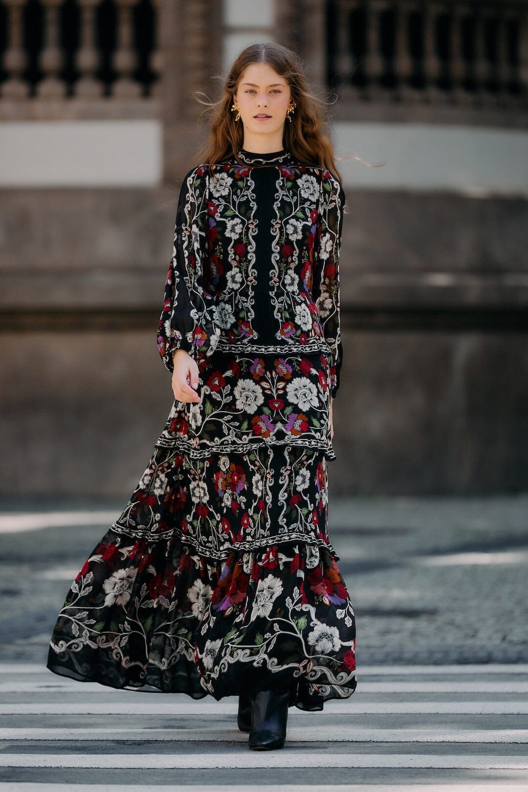 chinese dress ladies Farm Rio Women's Rococo Flowers Black Maxi Dress, M / Black