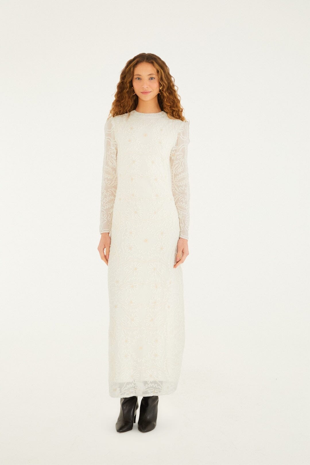 Farm Rio Off-White Embroidered Crew Neck Long Sleeve Maxi Dress, Off-White / XXS Farm Rio Off-White Embroidered Crew Neck Long Sleeve Maxi Dress, Off-White / XXS