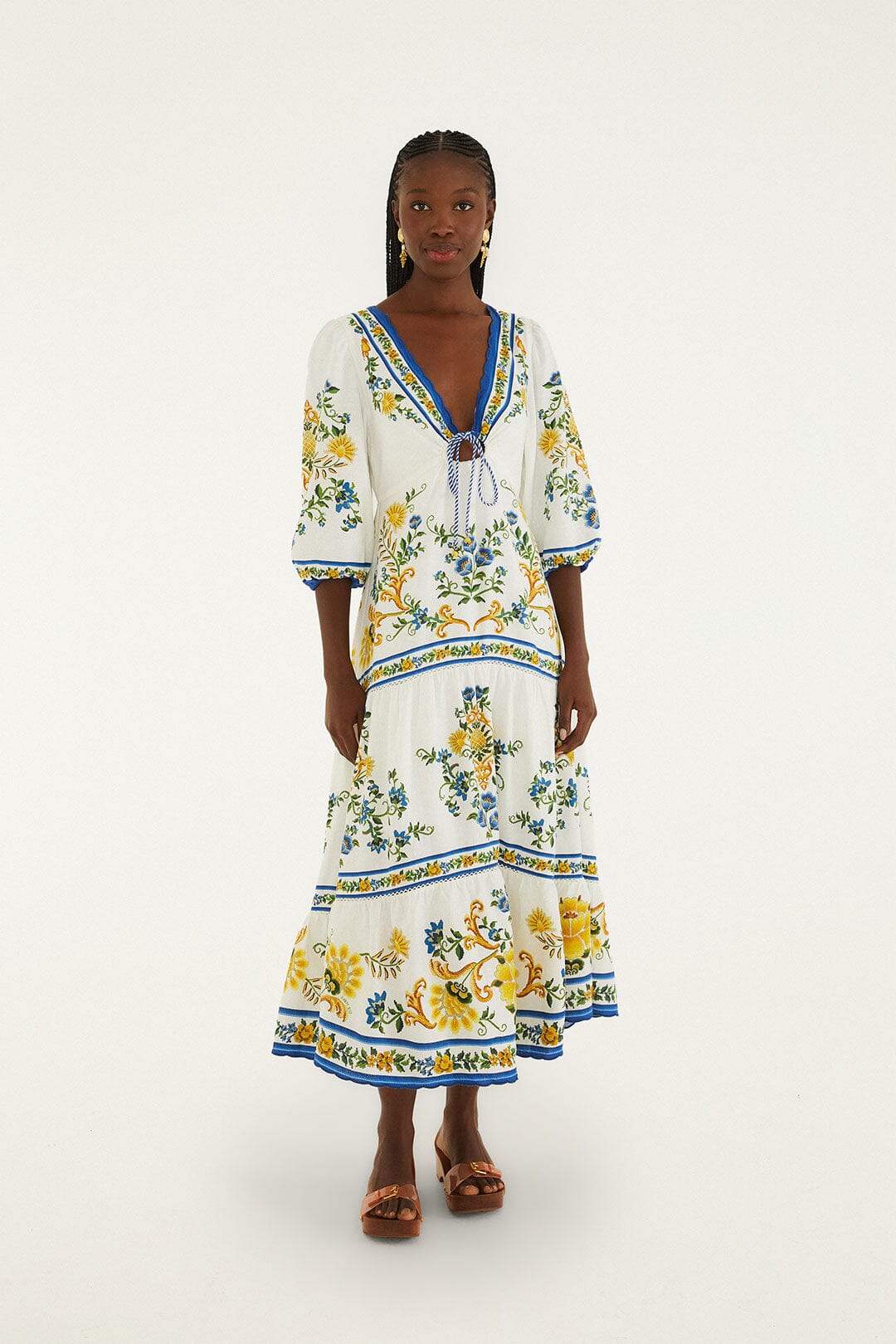 Off-White Emily Floral Tapestry Drawstring Midi Dress | FARM Rio Off-White Emily Floral Tapestry Drawstring Midi Dress | FARM Rio