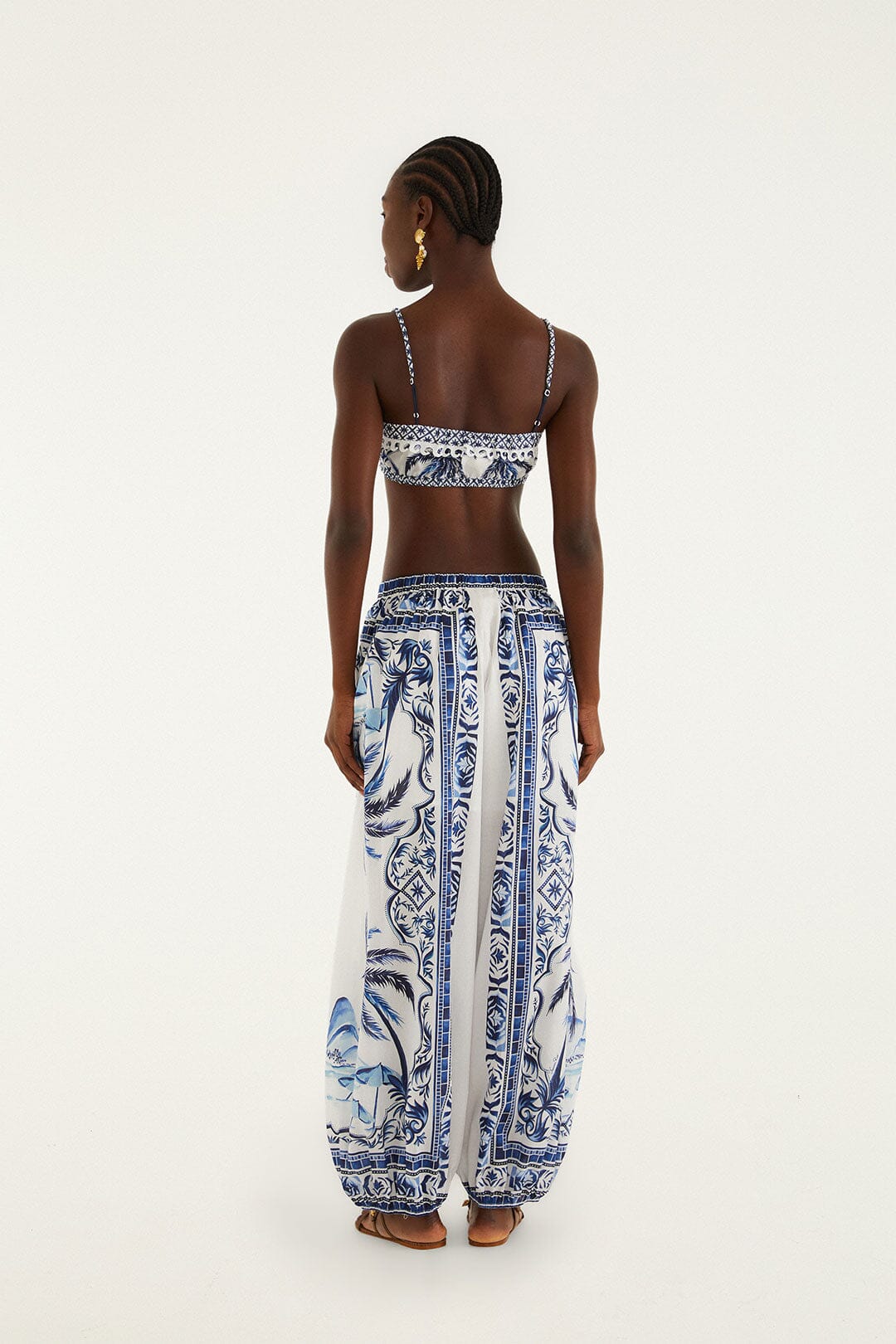 FARM Rio model wearing the Off-White Wonderful City Organic Cotton Balloon Pants