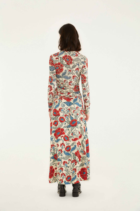 FARM Rio model wearing the Sand Francesca Lenzing� Ecovero� Viscose Maxi Skirt