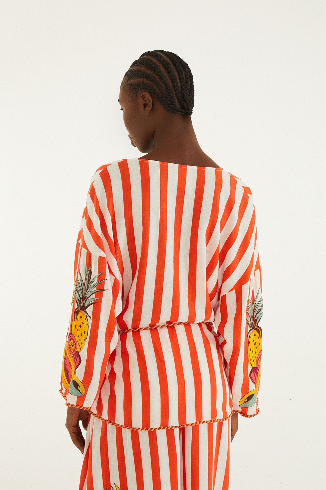 Blouse With Rope Detail As A Belt