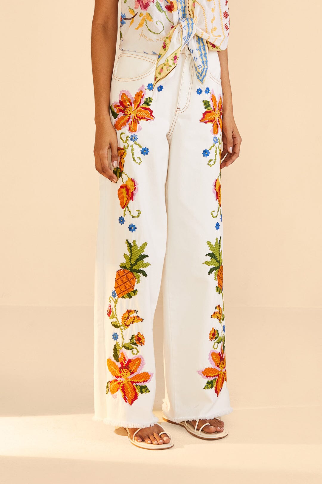 Embroidered Floral Twill Pants – FARM Rio