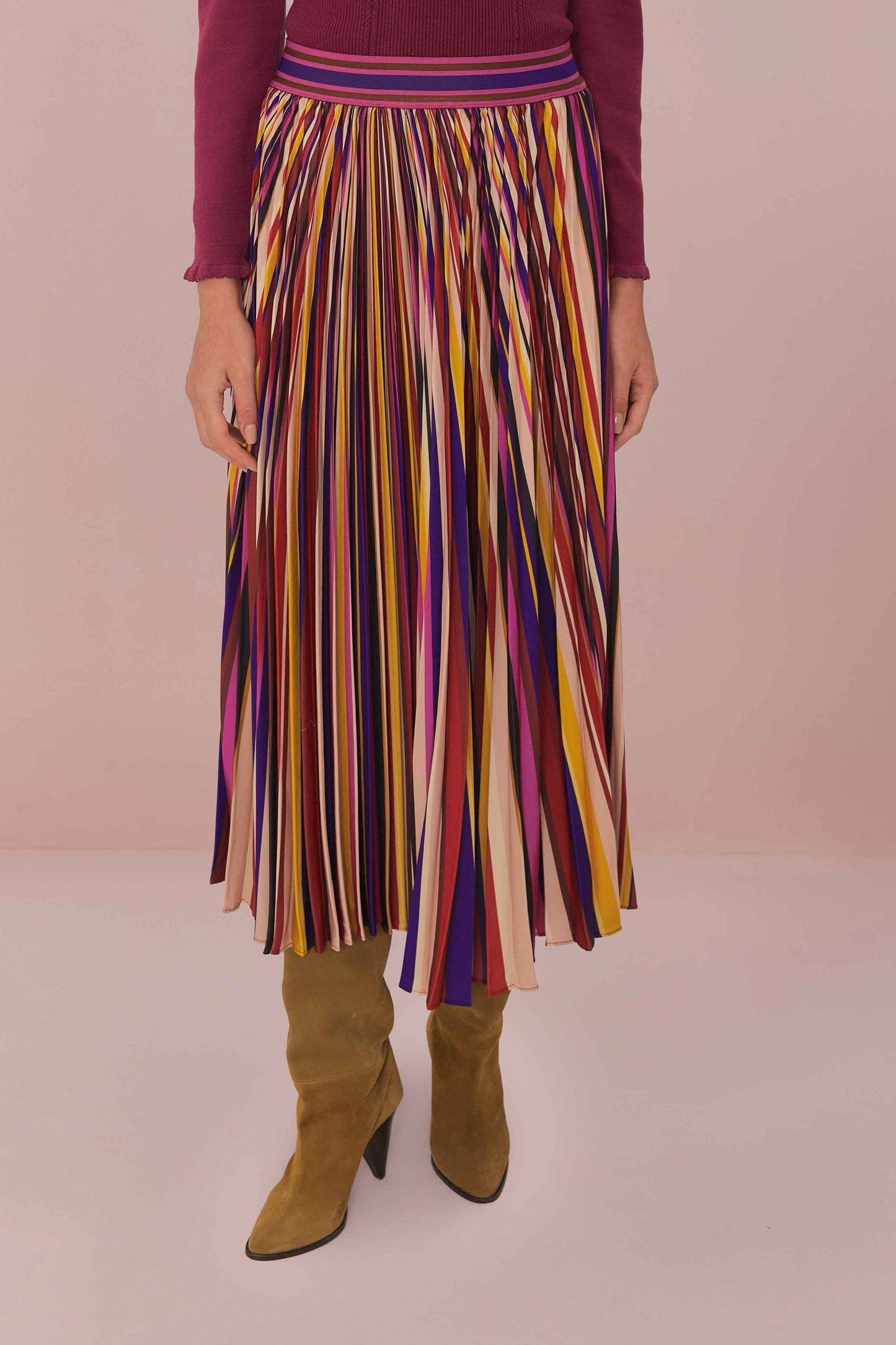 Multicolor Diagonal Stripes Pleated Maxi Skirt