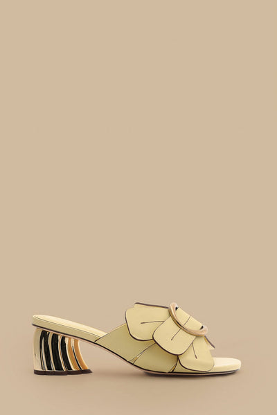 Banana Yellow Daisy Heeled Mule – FARM Rio