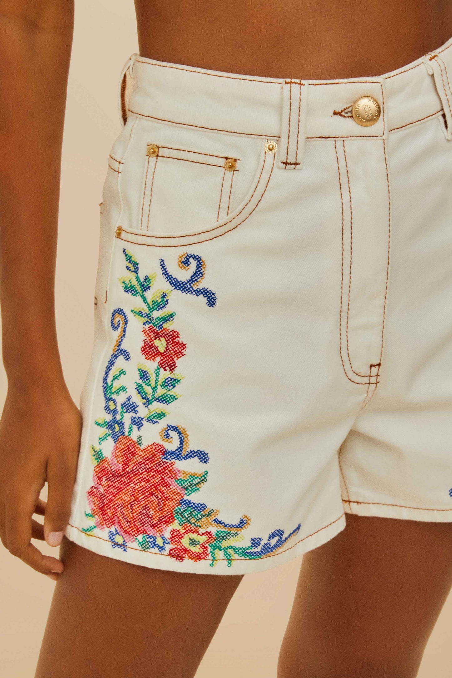 Off-White Flower Tapestry Embroidered Shorts