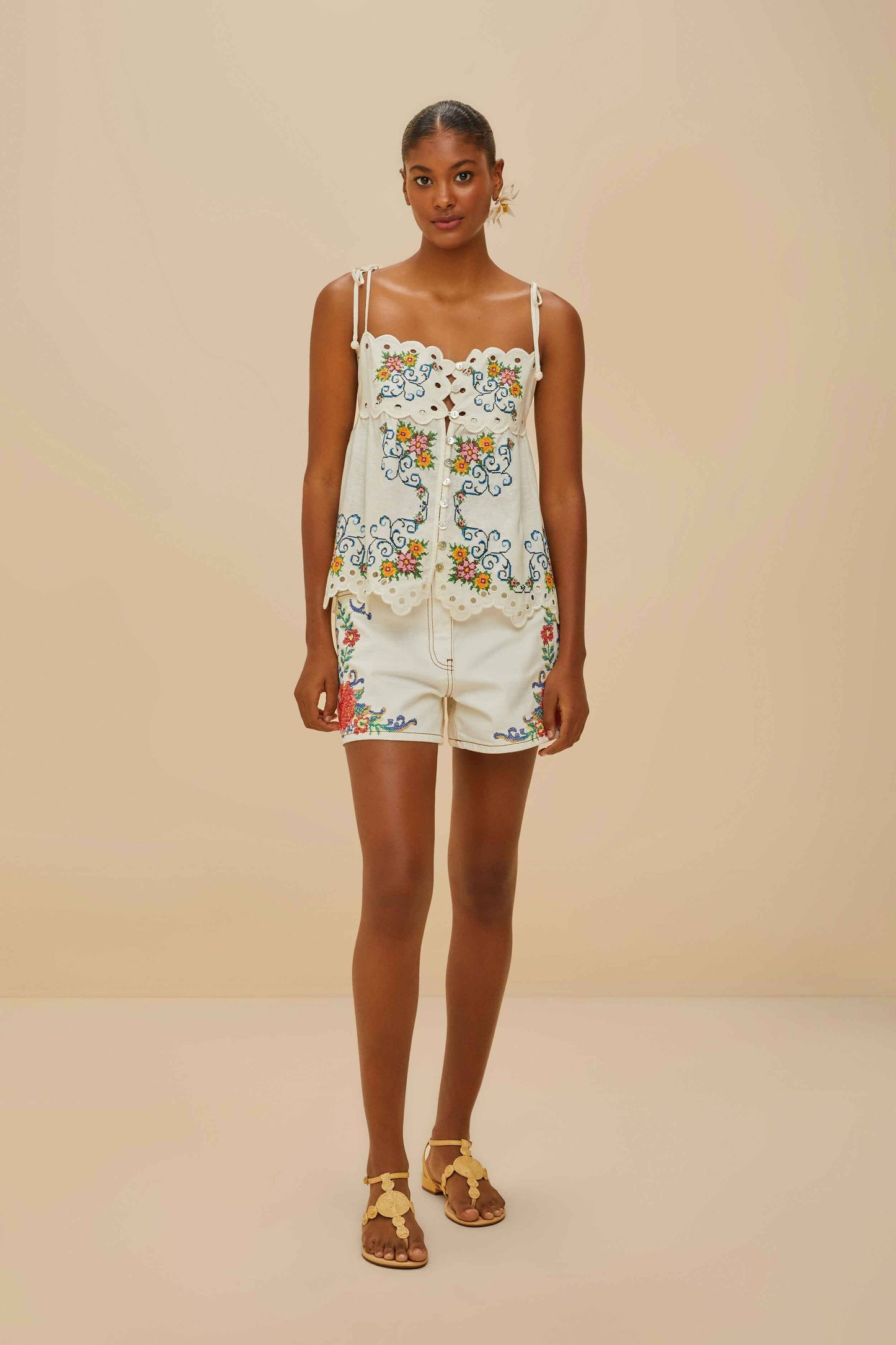 Off-White Flower Tapestry Embroidered Shorts