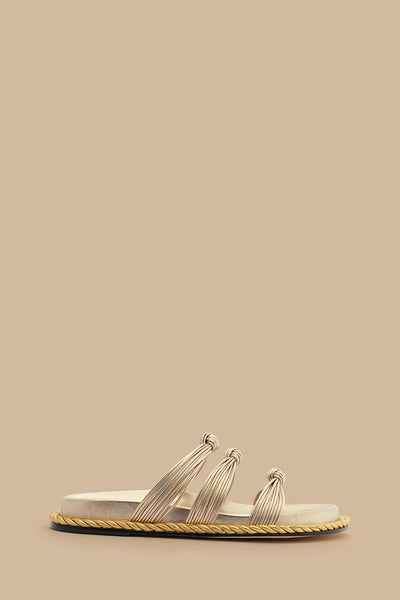 344485_01_9cfe872a-91f5-43cc-