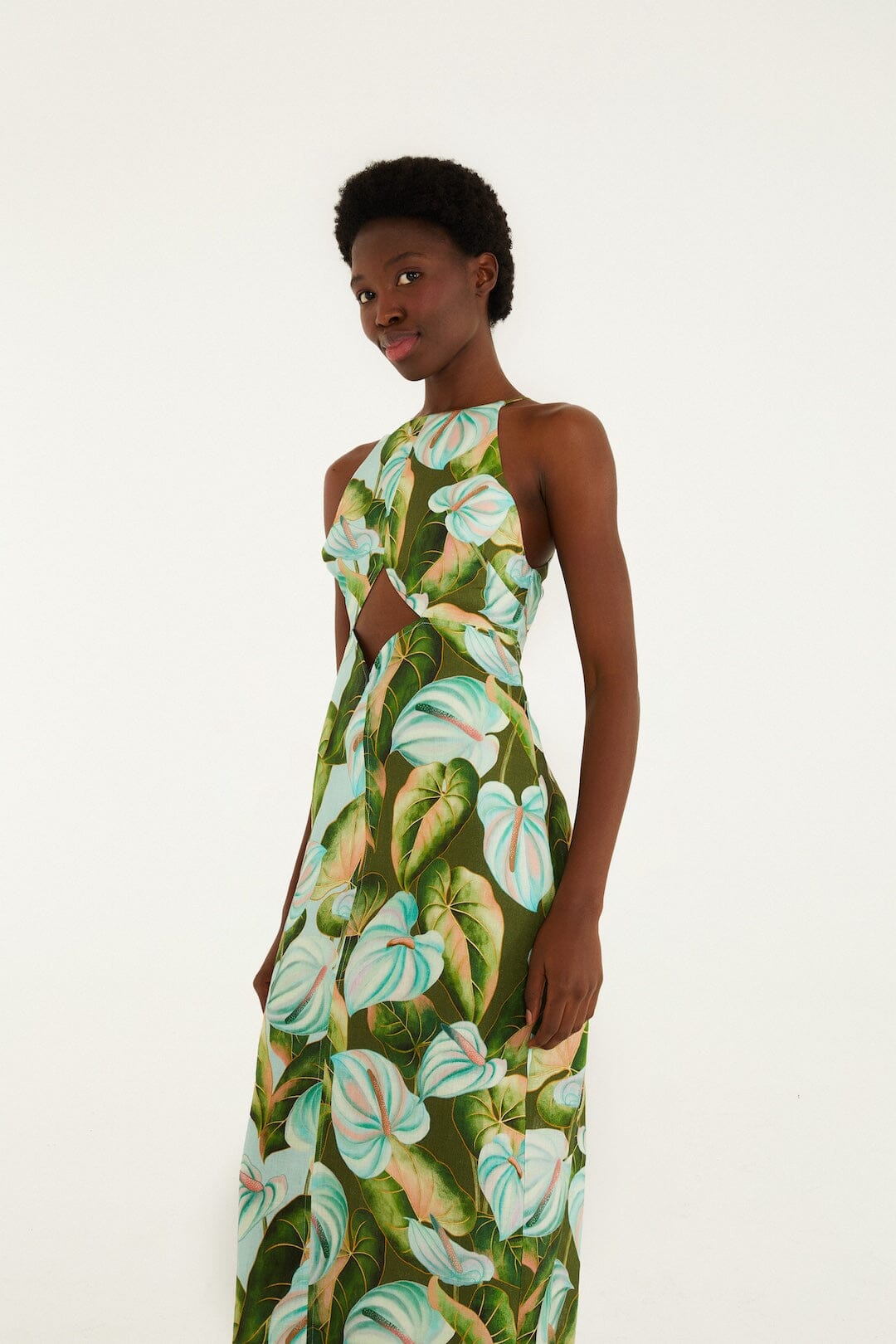 FARM Rio Green Anthurium Leaves Cut-Out Euroflax Premium Linen Midi Dress, Anturium Leaves Green / XL FARM Rio Green Anthurium Leaves Cut-Out Euroflax Premium Linen Midi Dress, Anturium Leaves Green / XL