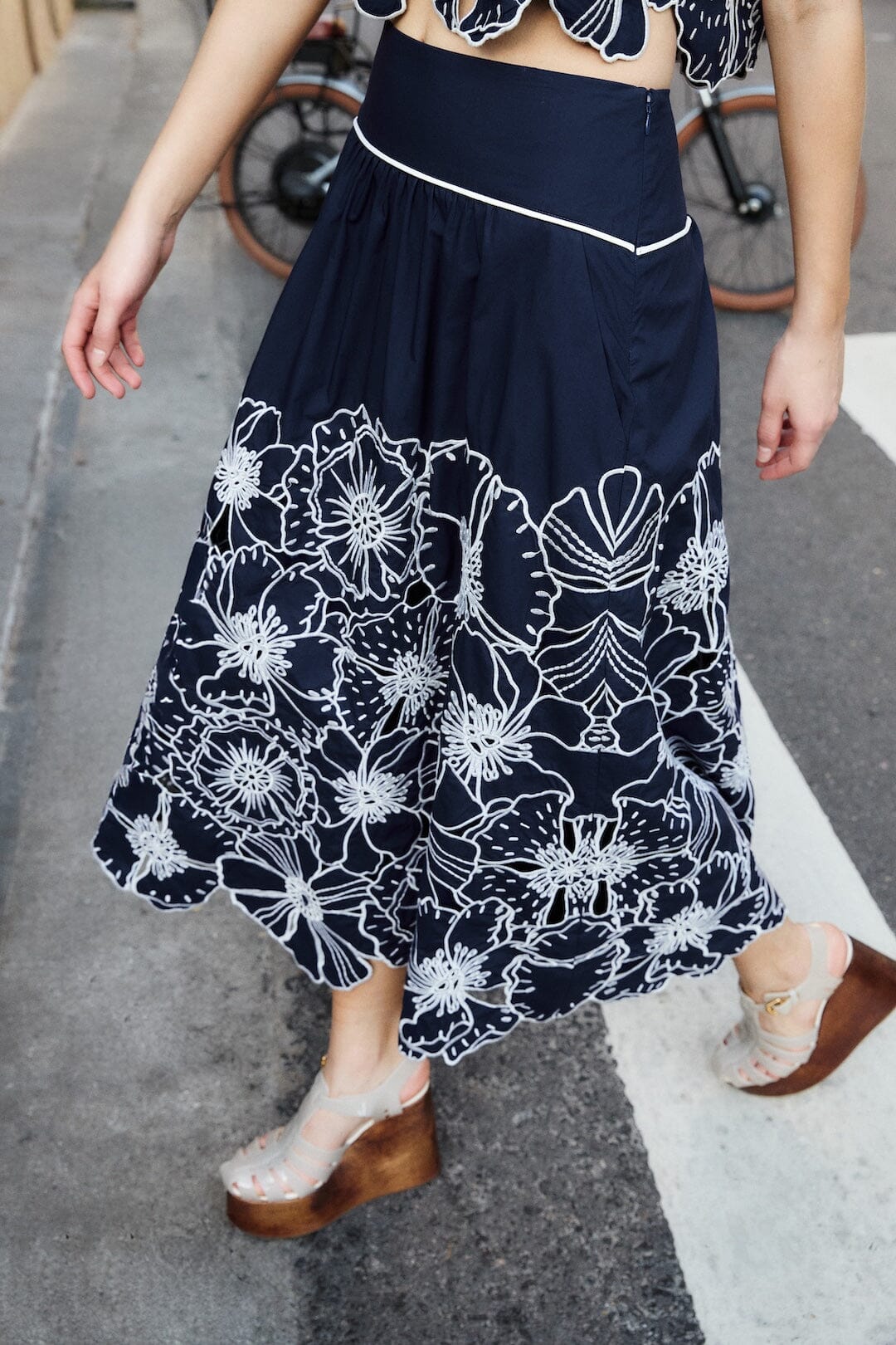 FARM Rio Blue Flowers Richelieu Organic Cotton Maxi Skirt, Blue / XL FARM Rio Blue Flowers Richelieu Organic Cotton Maxi Skirt, Blue / XL