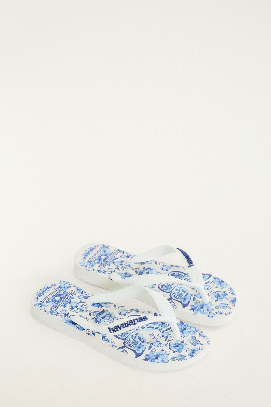 Porcelain Garden Havaianas