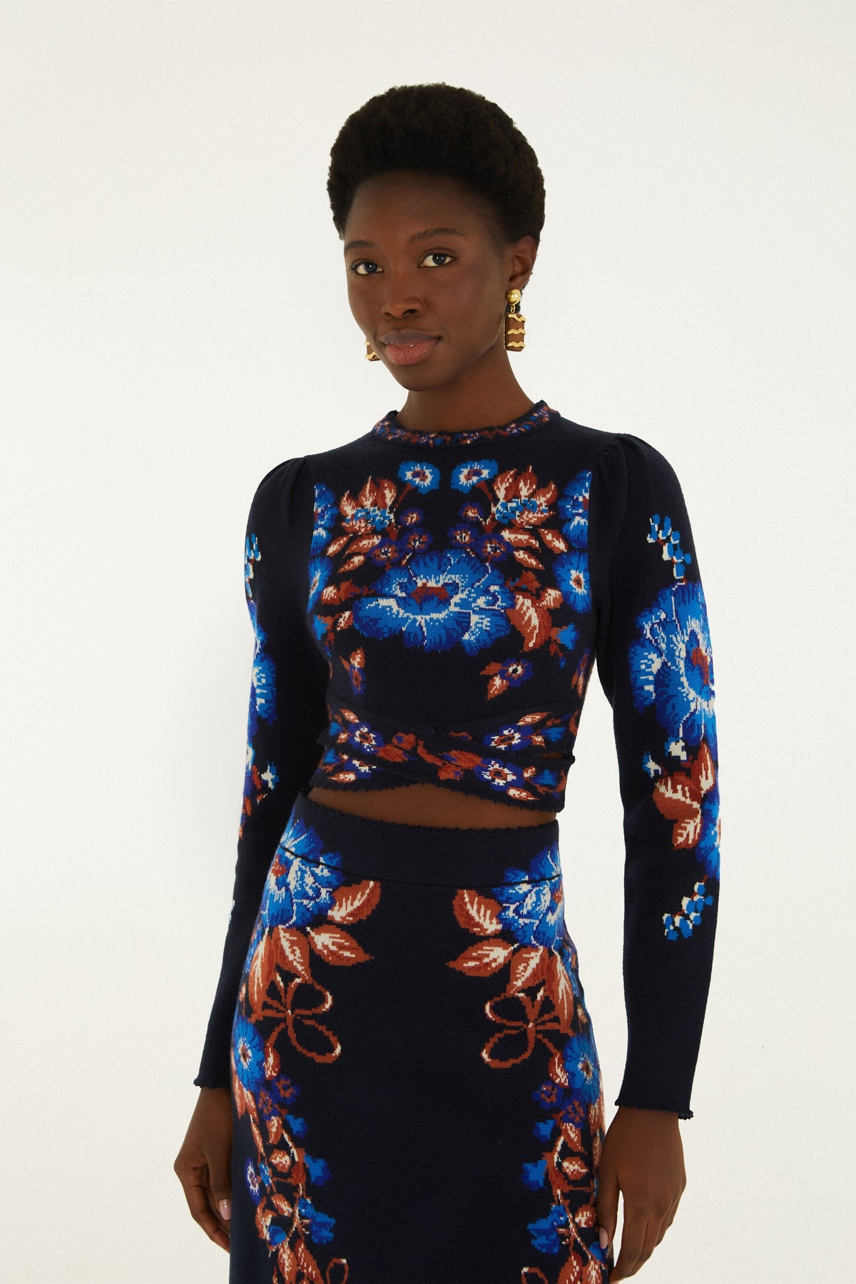 Bow Garden Long Sleeve Knit Crop Top