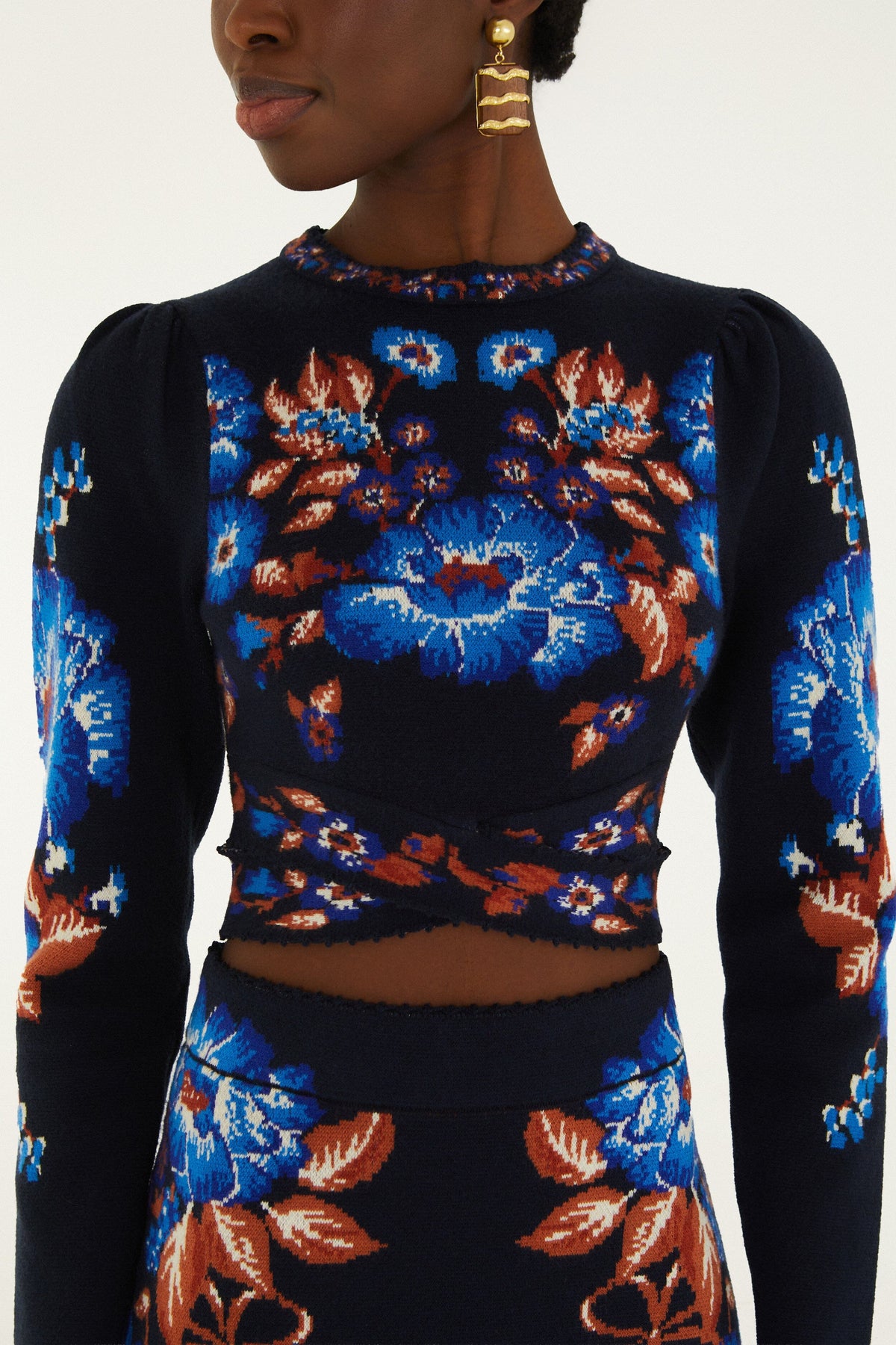 Bow Garden Long Sleeve Knit Crop Top