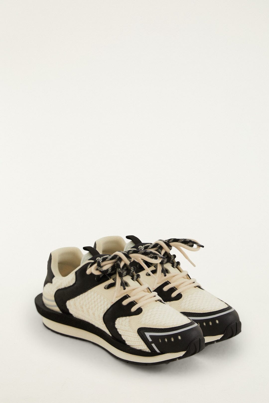 Off-White Farm Rio Sneaker
