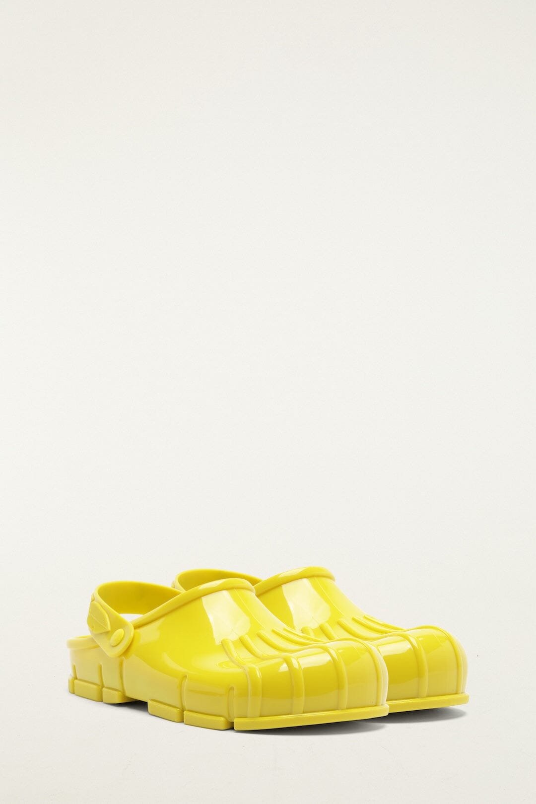 monstera clogs FARM Rio Yellow Monstera Slingback Rain Clog, LIME / 6