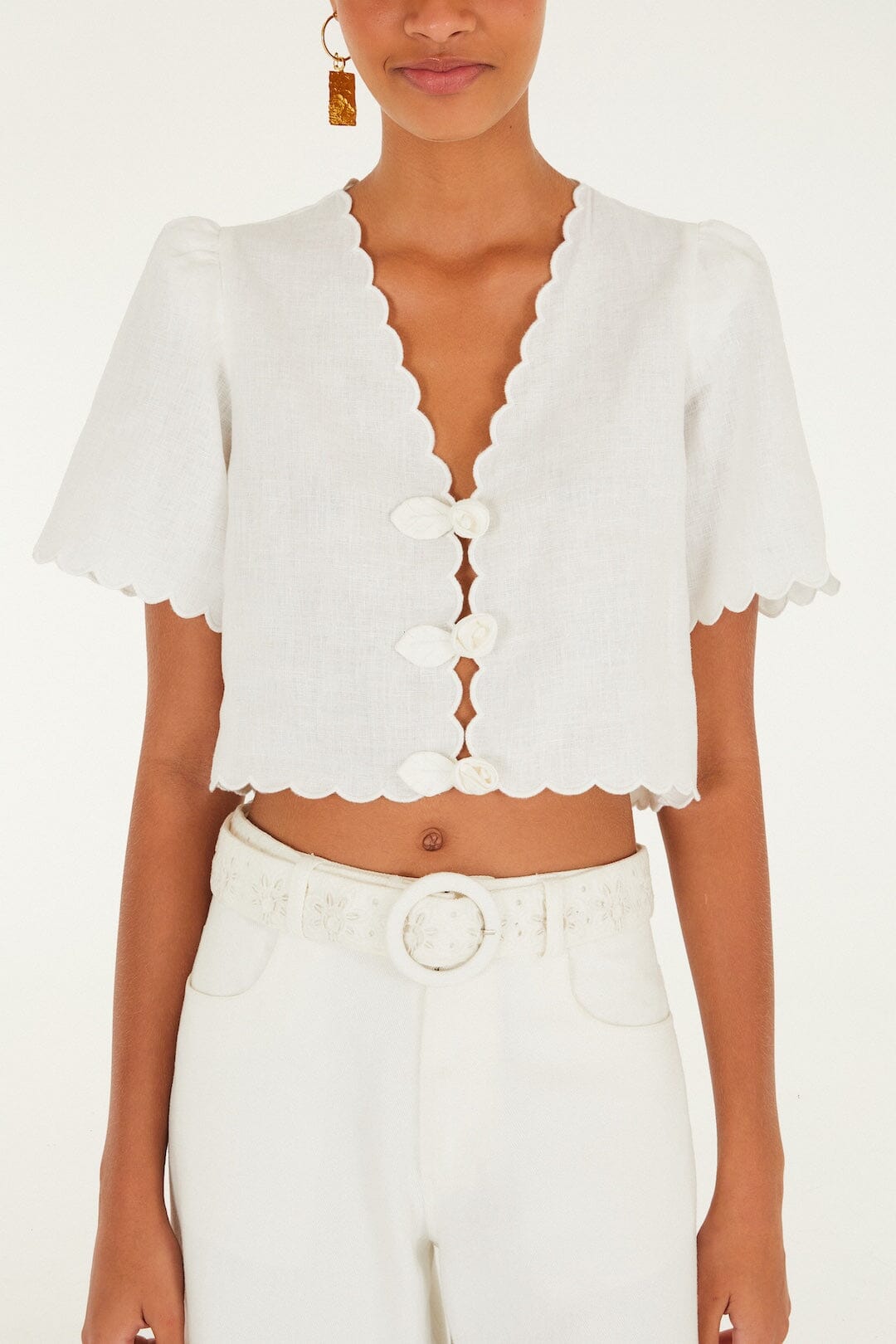 Off-White Roses Scallop Artisanal Top | FARM Rio