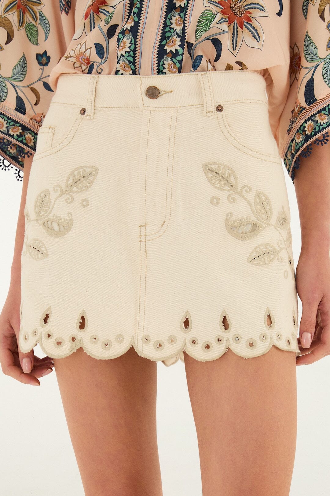 Off-White Canva Scallop Richelieu Skirt | FARM Rio
