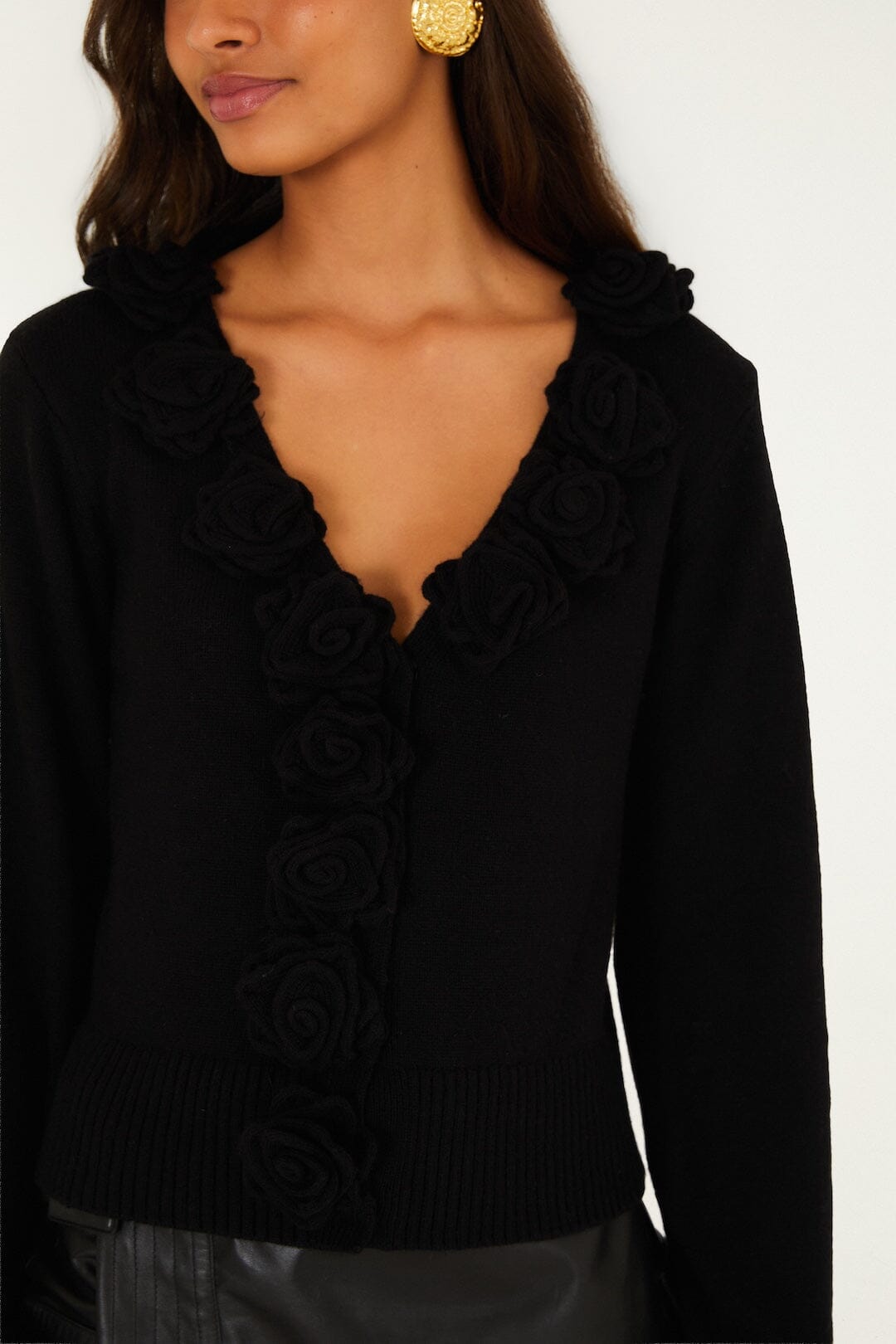 FARM Rio model wearing the 3d Flowers Knit Cardigan
