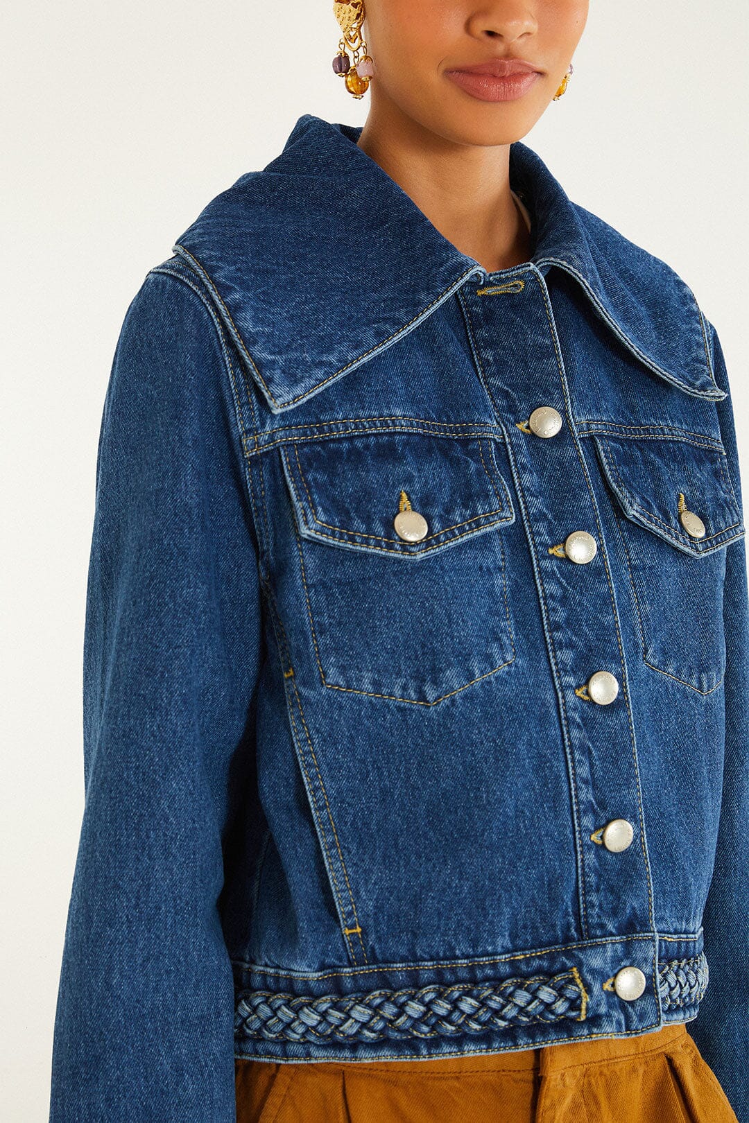 FARM Rio model wearing the Almost Famous Denim Jacket