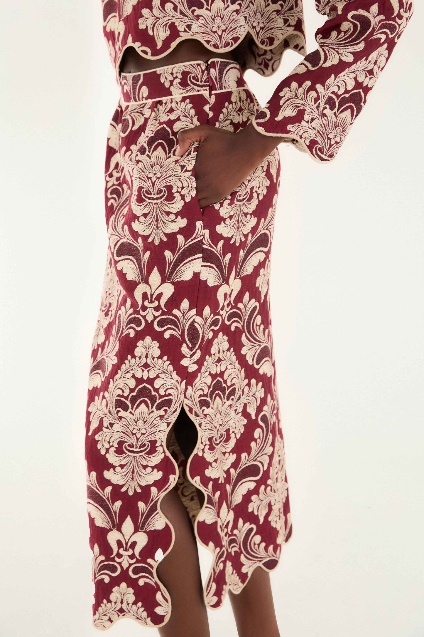 FARM Rio model wearing the Bicolor Jacquard Waves Midi Skirt