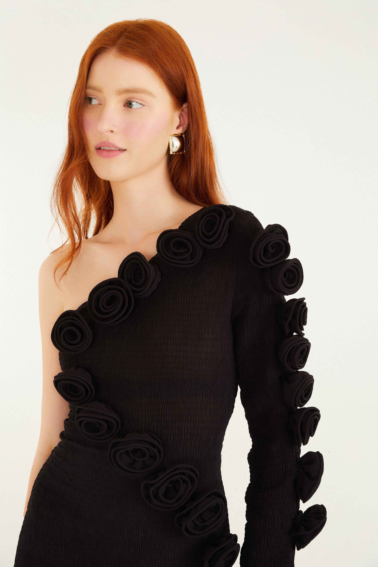 Black 3d Rose One-Shoulder Midi Dress | FARM Rio Black 3d Rose One-Shoulder Midi Dress | FARM Rio