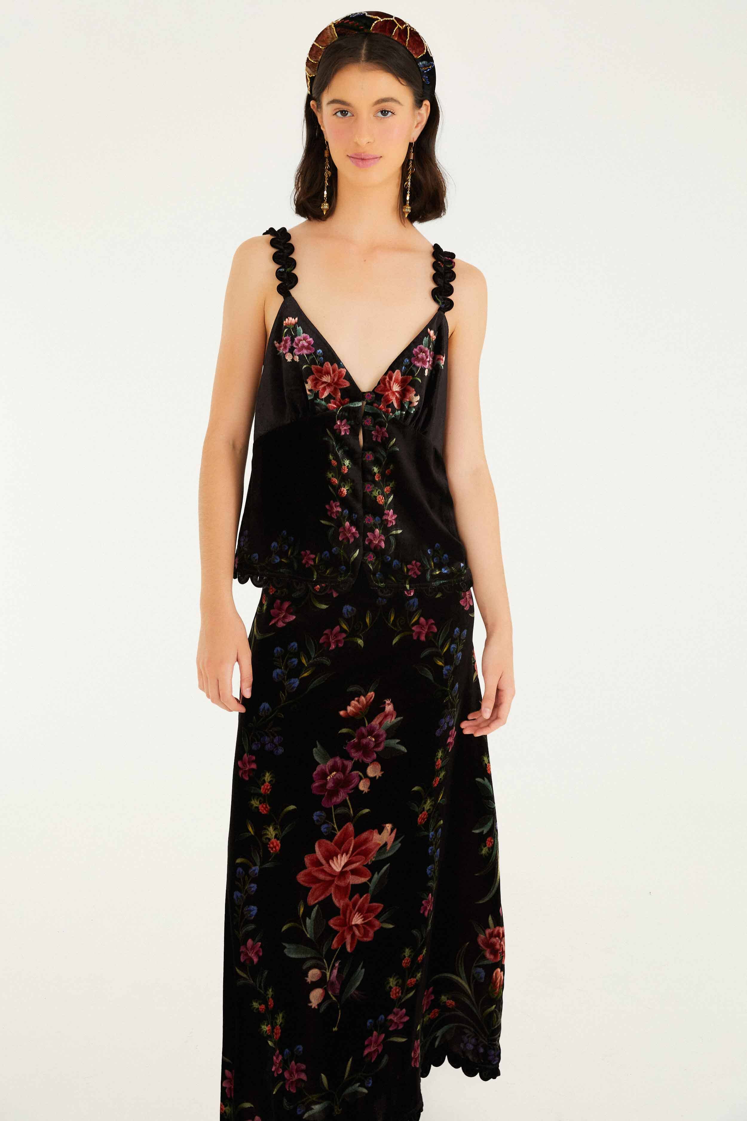 Black Belle Garden Scallop Hem Midi Skirt | FARM Rio