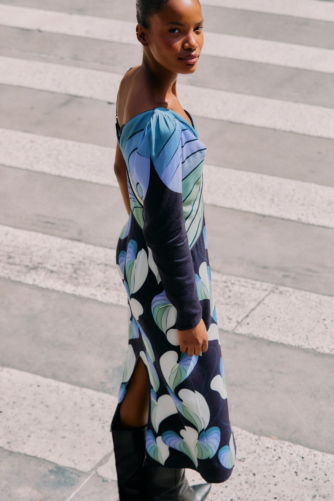 Black Lovely Anthurium One-Shoulder Maxi Dress | FARM Rio