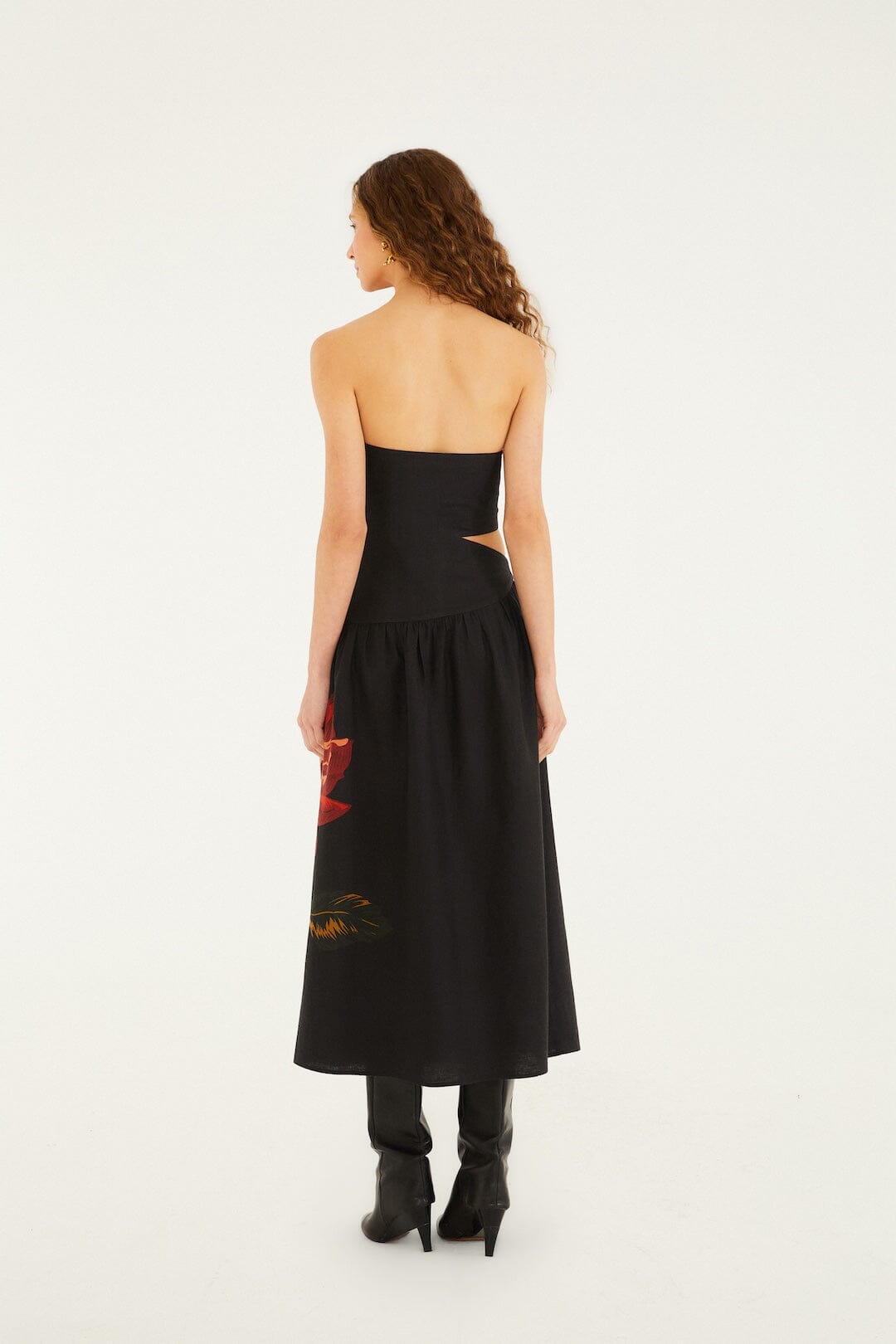 Black Rosalia Artisanal Lenzing Ecovero Euroflax Midi Dress | FARM Rio Black Rosalia Artisanal Lenzing Ecovero Euroflax Midi Dress | FARM Rio