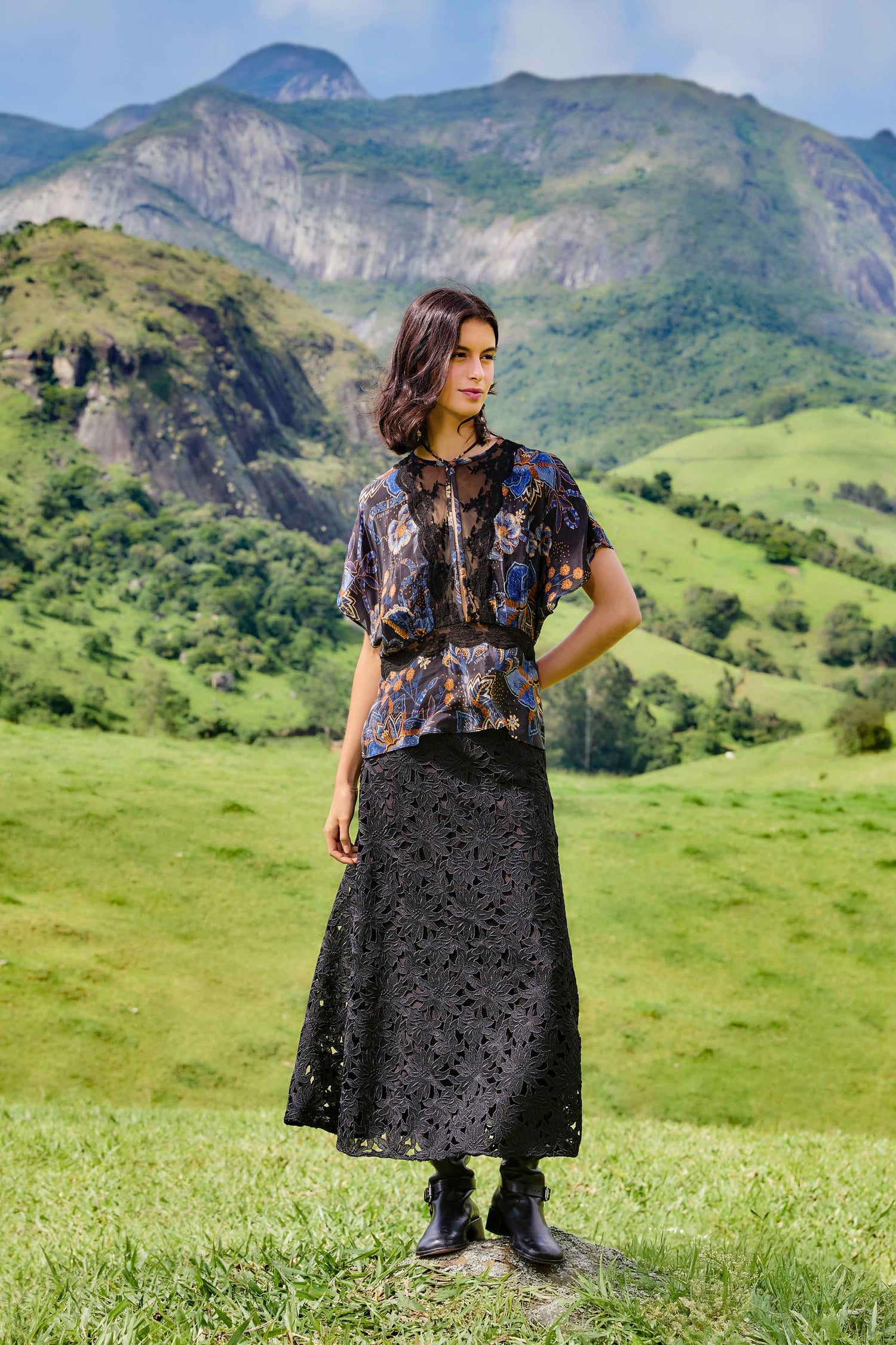 FARM Rio model wearing the Black Snakes Bouquet Blouse