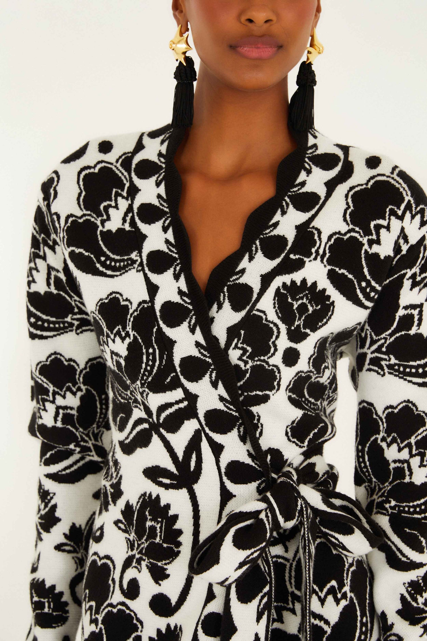 Black & White Floral Arabesque Knit Wrap Dress Black & White Floral Arabesque Knit Wrap Dress
