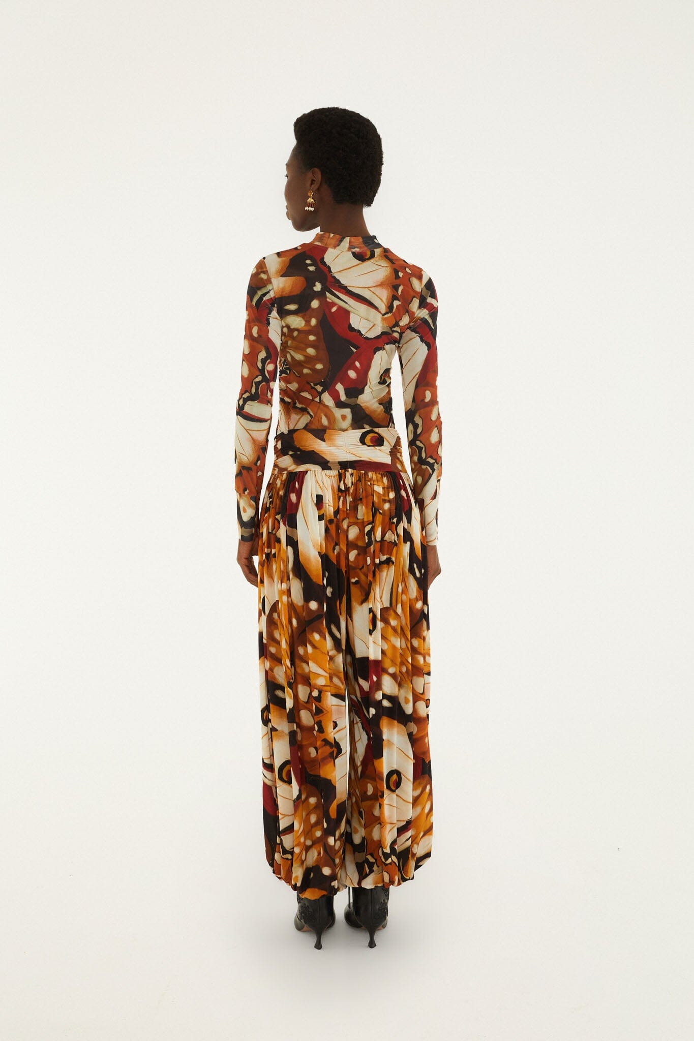 FARM Rio model wearing the Borbofly Balloon Trousers