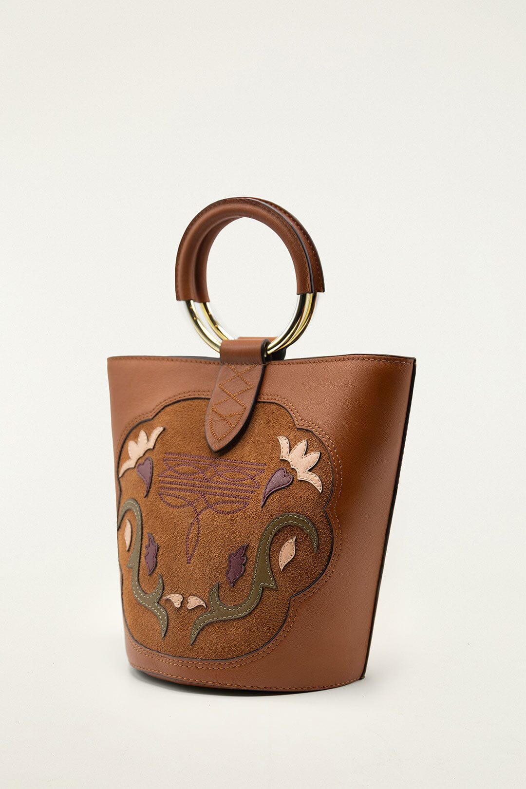 FARM Rio model wearing the Brown Western Embroidered Leather Bucket Bag