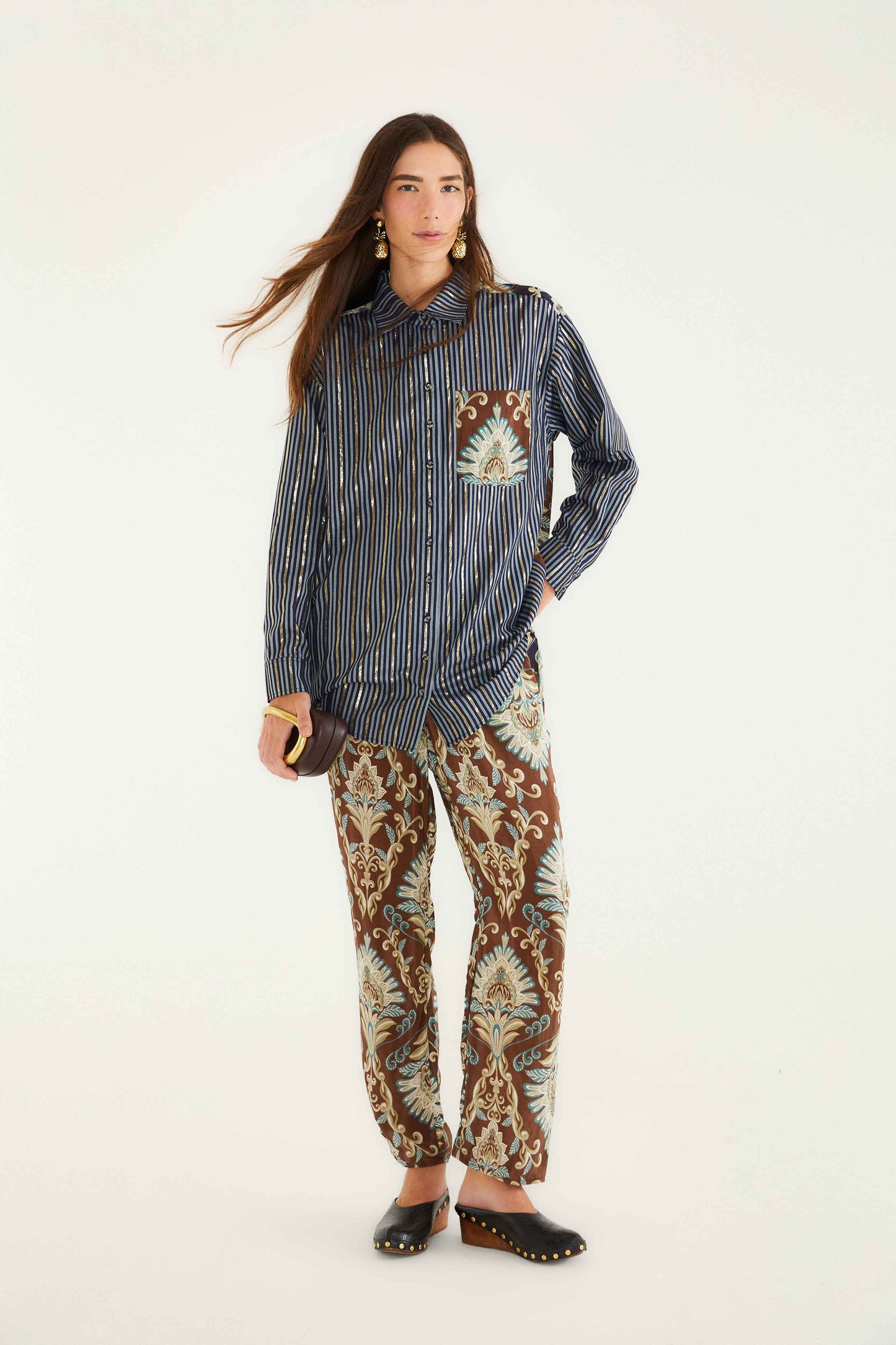 FARM Rio model wearing the Brown Wonderful Arabesque Pants