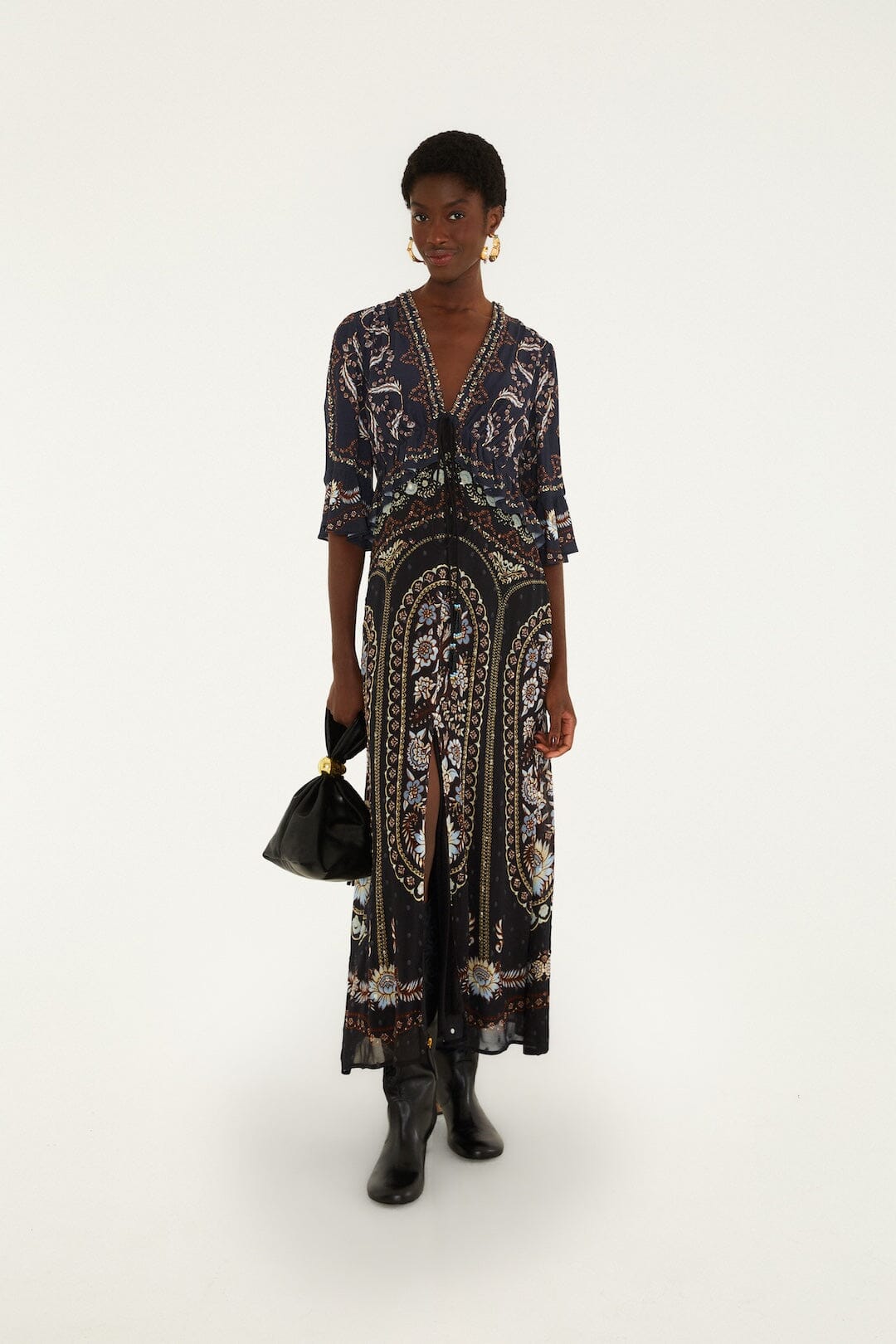 FARM Rio model wearing the Daniela Black Short Sleves Maxi Dress
