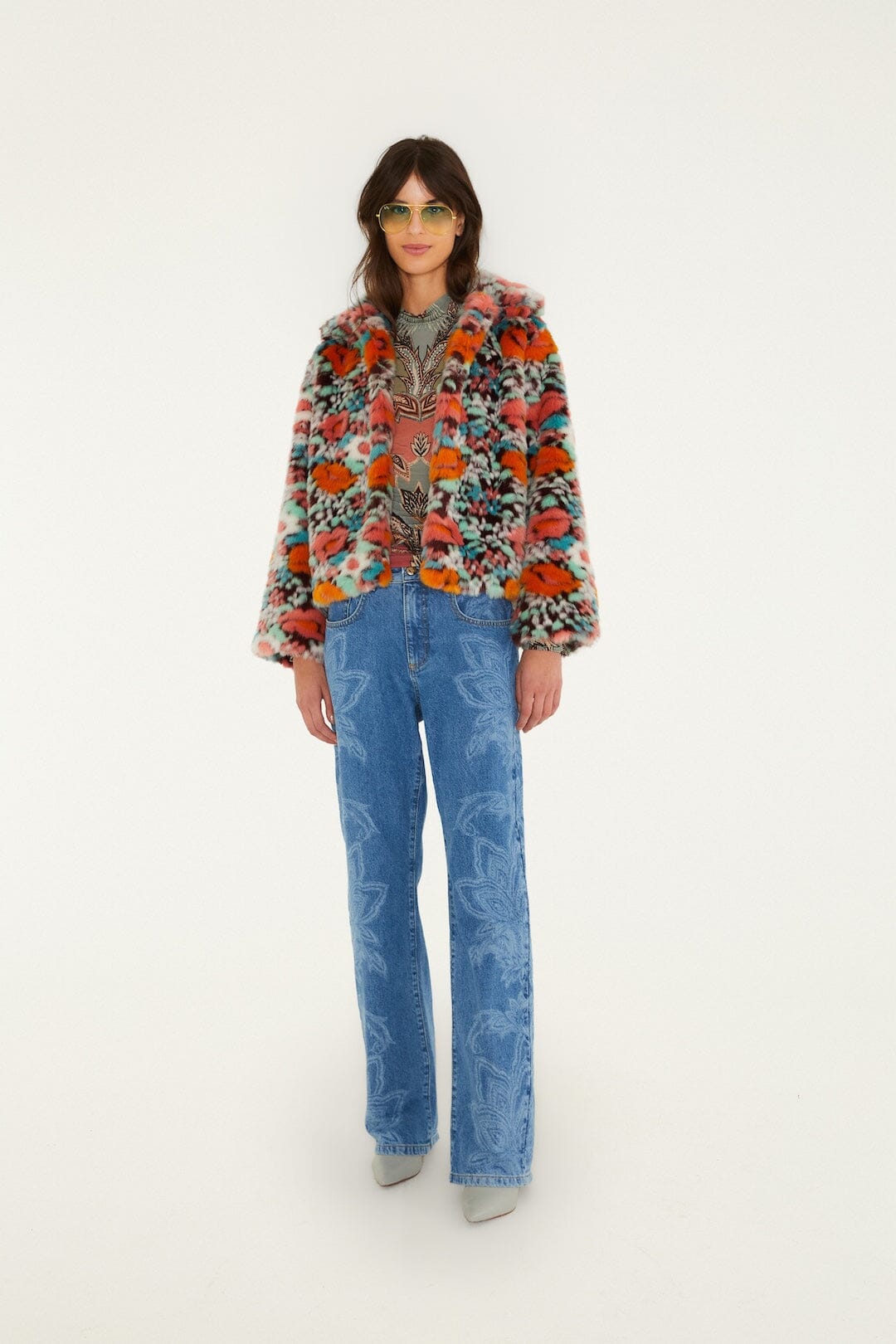 FARM Rio model wearing the Floral Faux Fur Crop Jacket