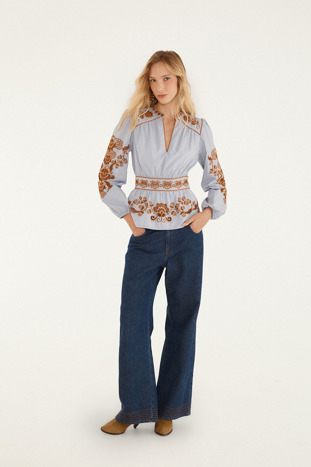 FARM Rio model wearing the Flower Richelieu Long Sleeve Blouse