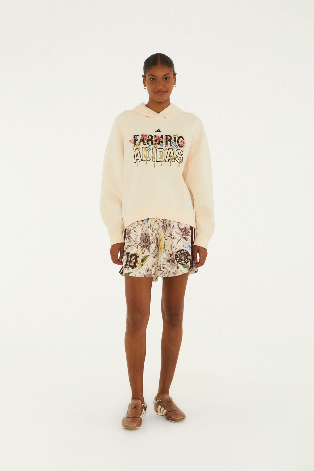 FARM Rio model wearing the Hoodie Adidas Striped Liberty Off-White