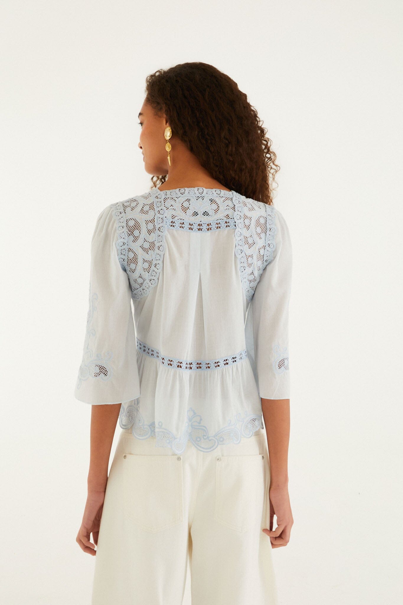 FARM Rio model wearing the Light Blue Richelieu Short Sleeve Blouse