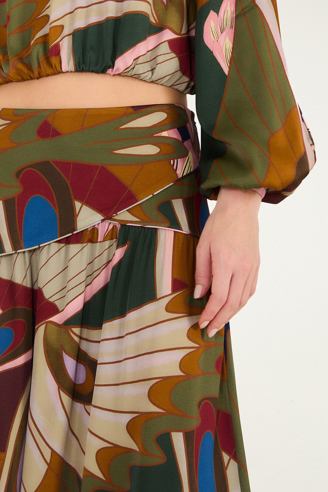 FARM Rio model wearing the Mystical Paradise Maxi Skirt