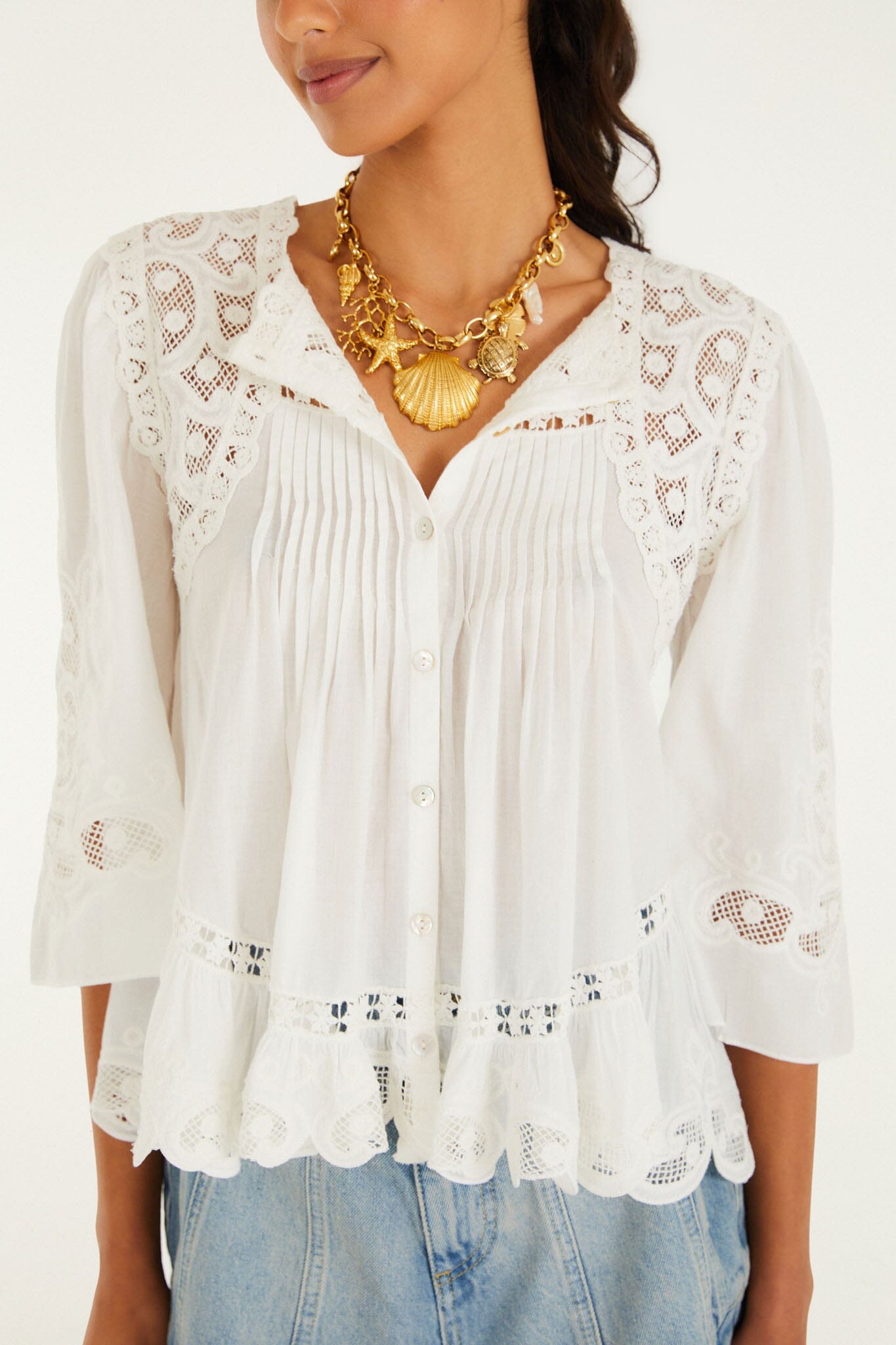 FARM Rio model wearing the Off-White Richelieu Short Sleeve Blouse