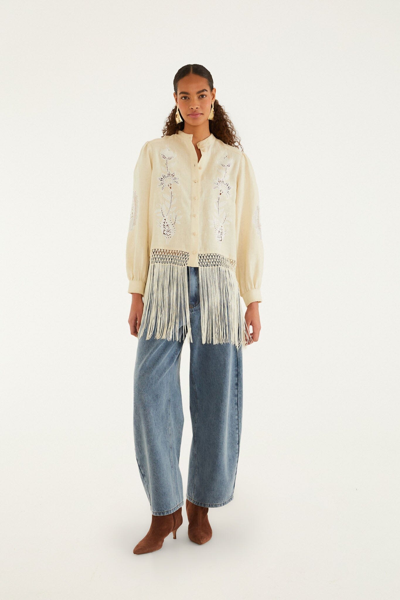 FARM Rio model wearing the Sand Richelieu Long Sleeve Fringes Shirt