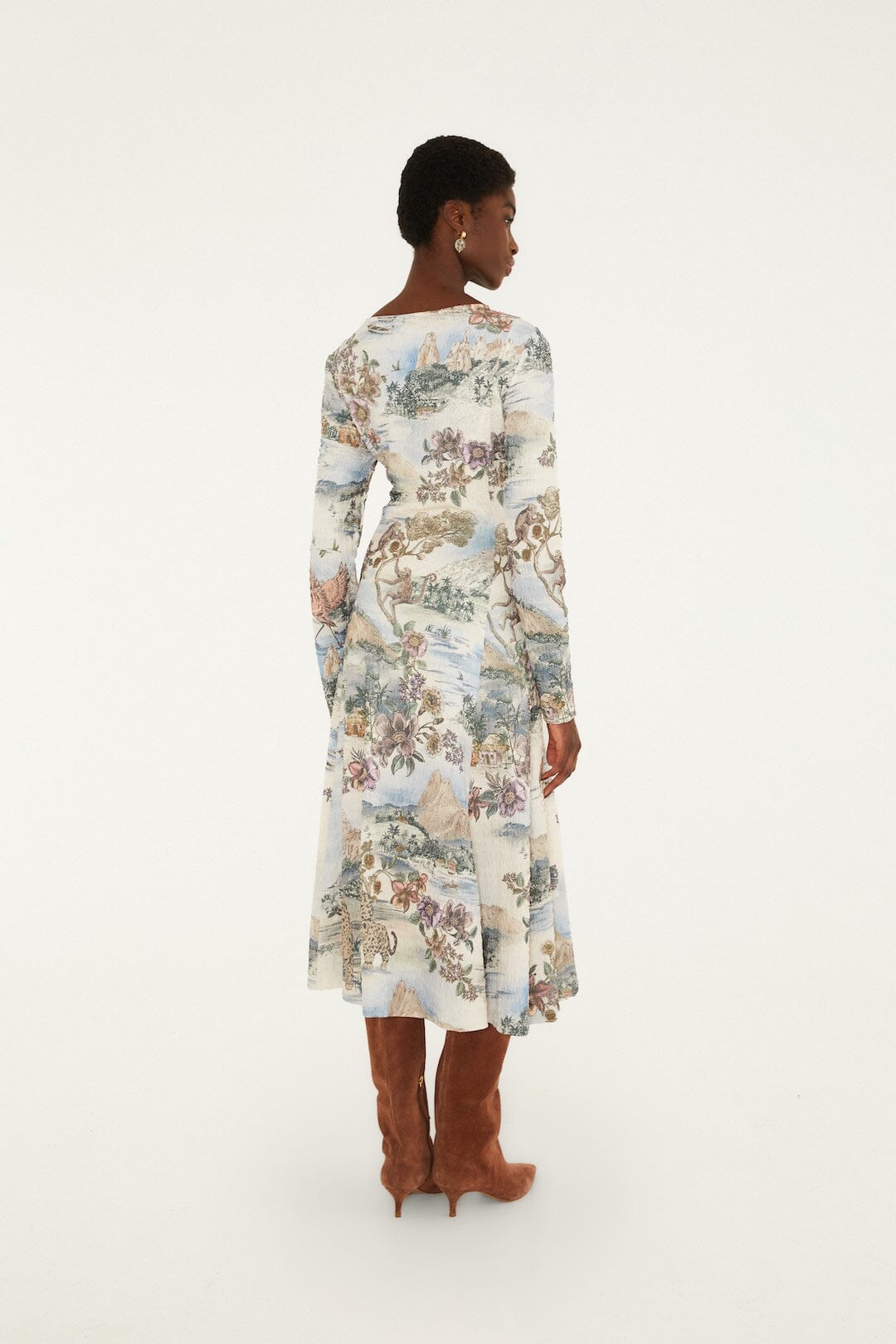 FARM Rio model wearing the Toile De Rio Winter White Textured Jersey Midi Dre