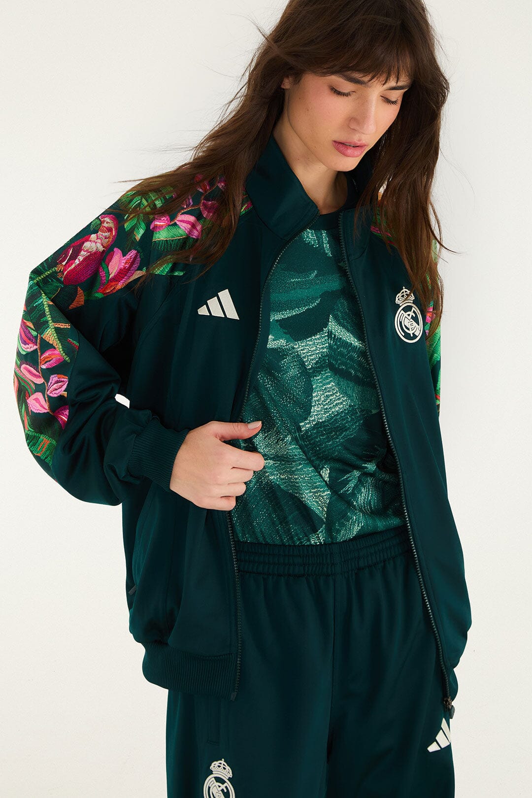 FARM Rio model wearing the Tshirt Adidas Abstract Forrest Green