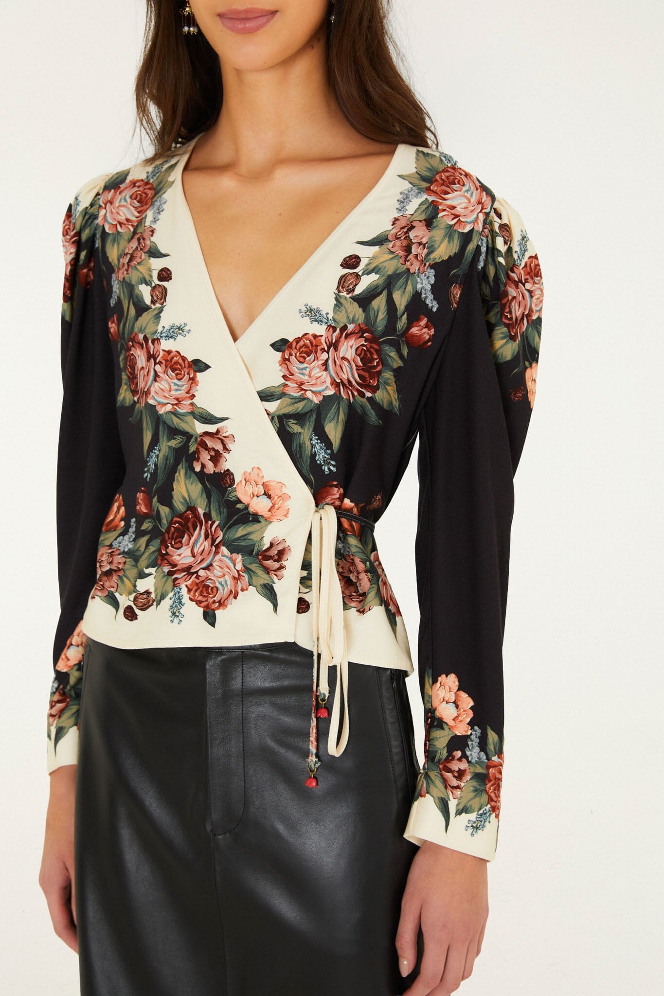 FARM Rio model wearing the Winter Floral Long Sleeve Wrap Blouse